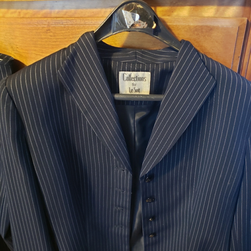 Suit